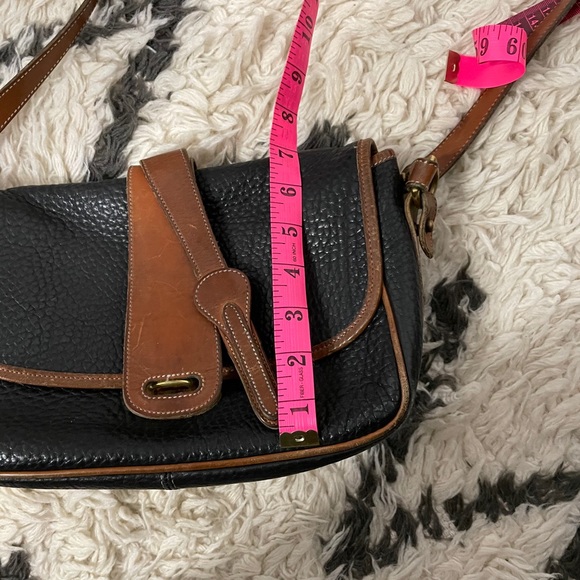Vintage 90s Dooney & Bourke black crossbody purse - Picture 11 of 15